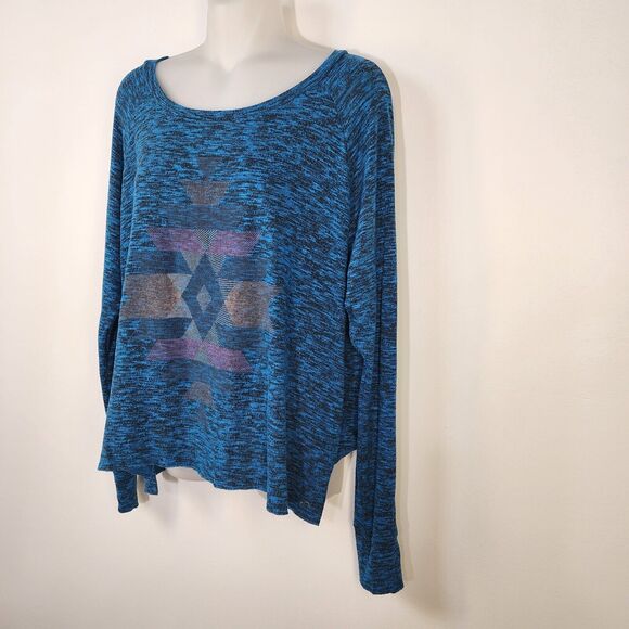 American Eagle Womens Top Size Medium Soft & Sexy Plush Southwest Pullover Knit - Picture 5 of 11